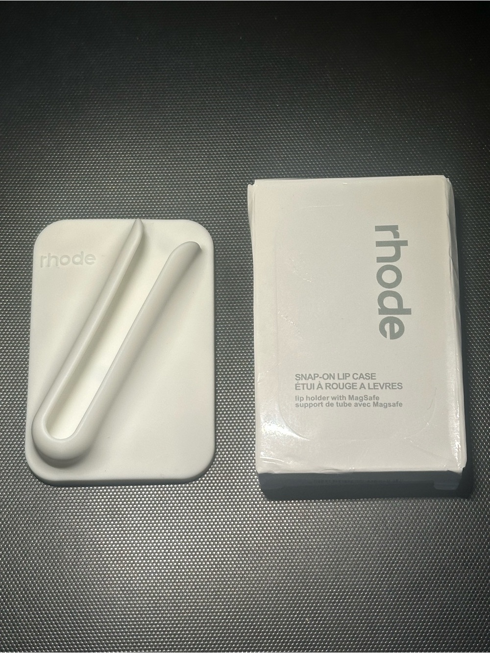 Rhode Snap-On Lip Case MagSafe Lip Holder – White – New in Box
